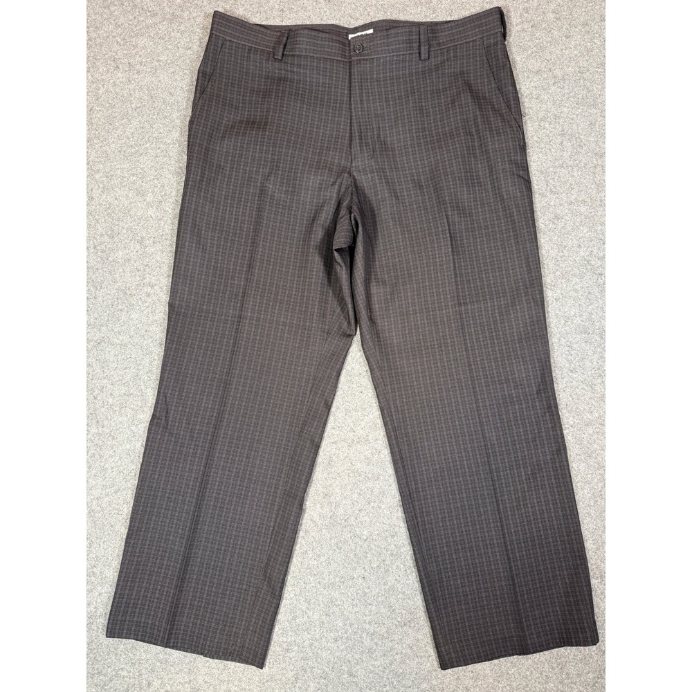 IZOD Golf Mens 38x29 Gray Plaid Flat Front Straight Leg Performance Pants